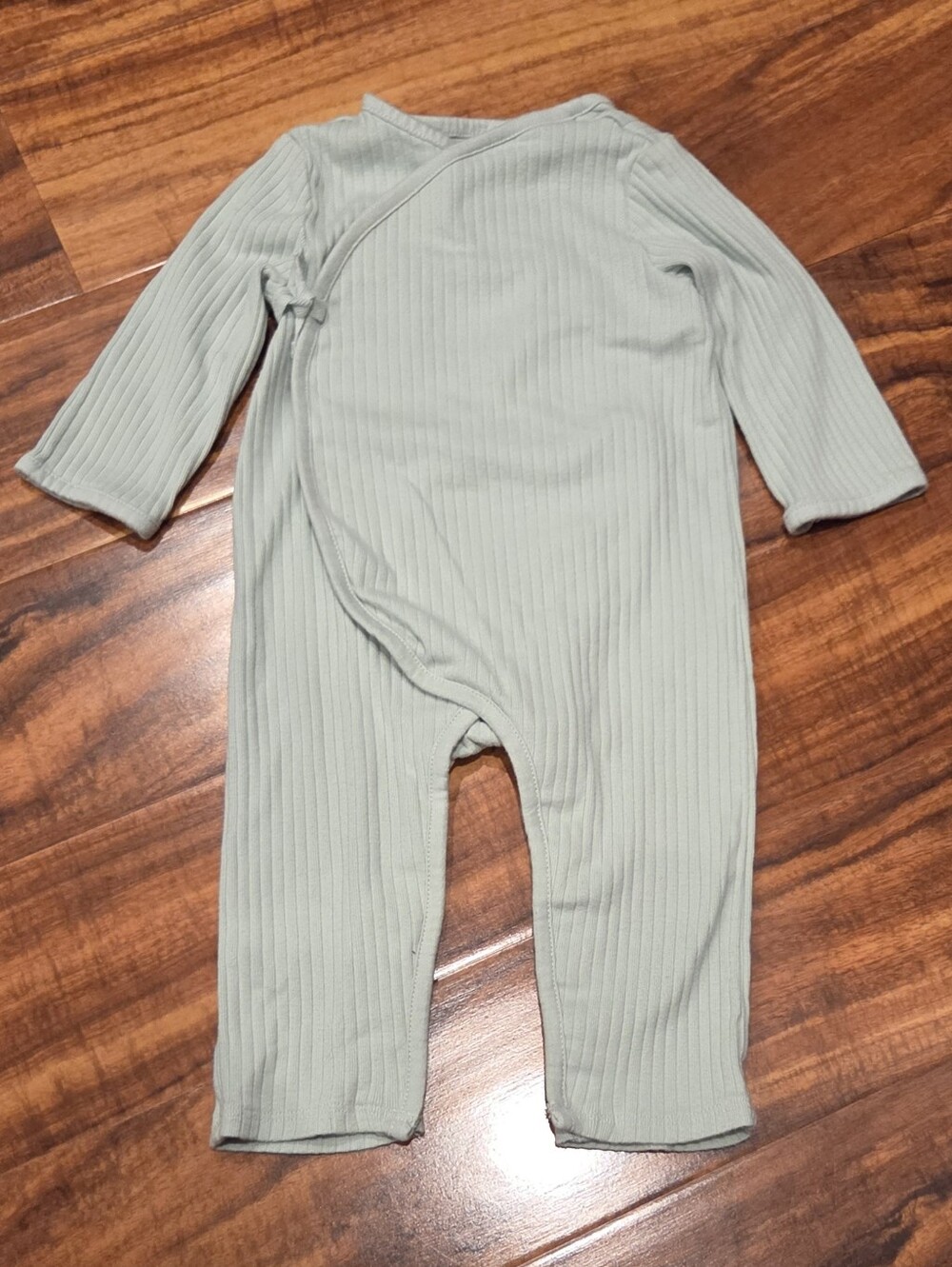 Janie and Jack EUC 6-12/12-18 Months Green Ribbed One-Piece Romper